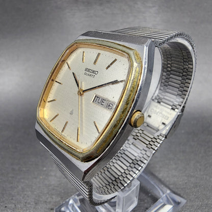 Seiko Watch Men 32mm Champagne Dial Two Tone Daydate 5933-5040 PARTS