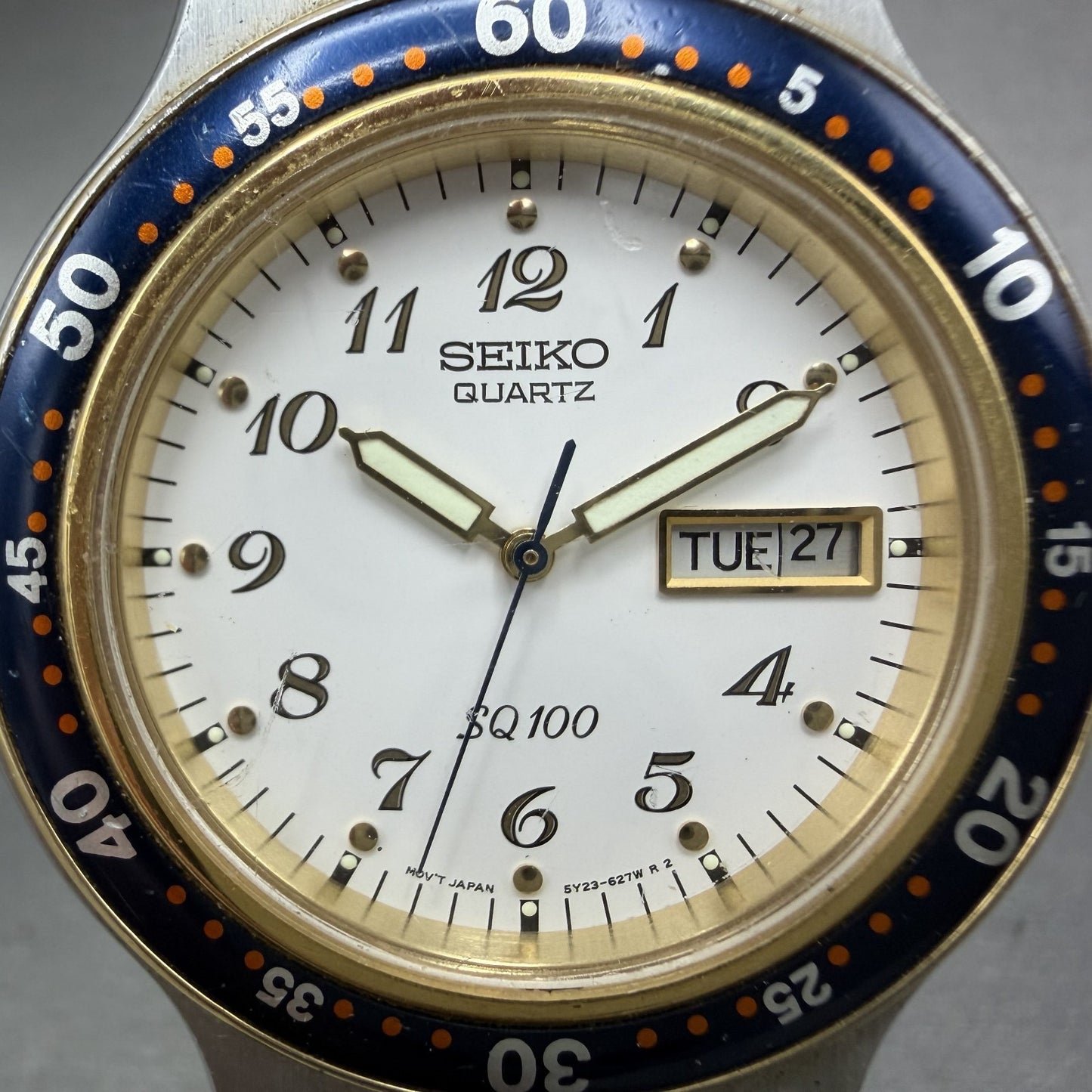 Seiko SQ Dive Watch Men 39mm White Dial Two Tone Daydate 5Y23-6130 New Battery1