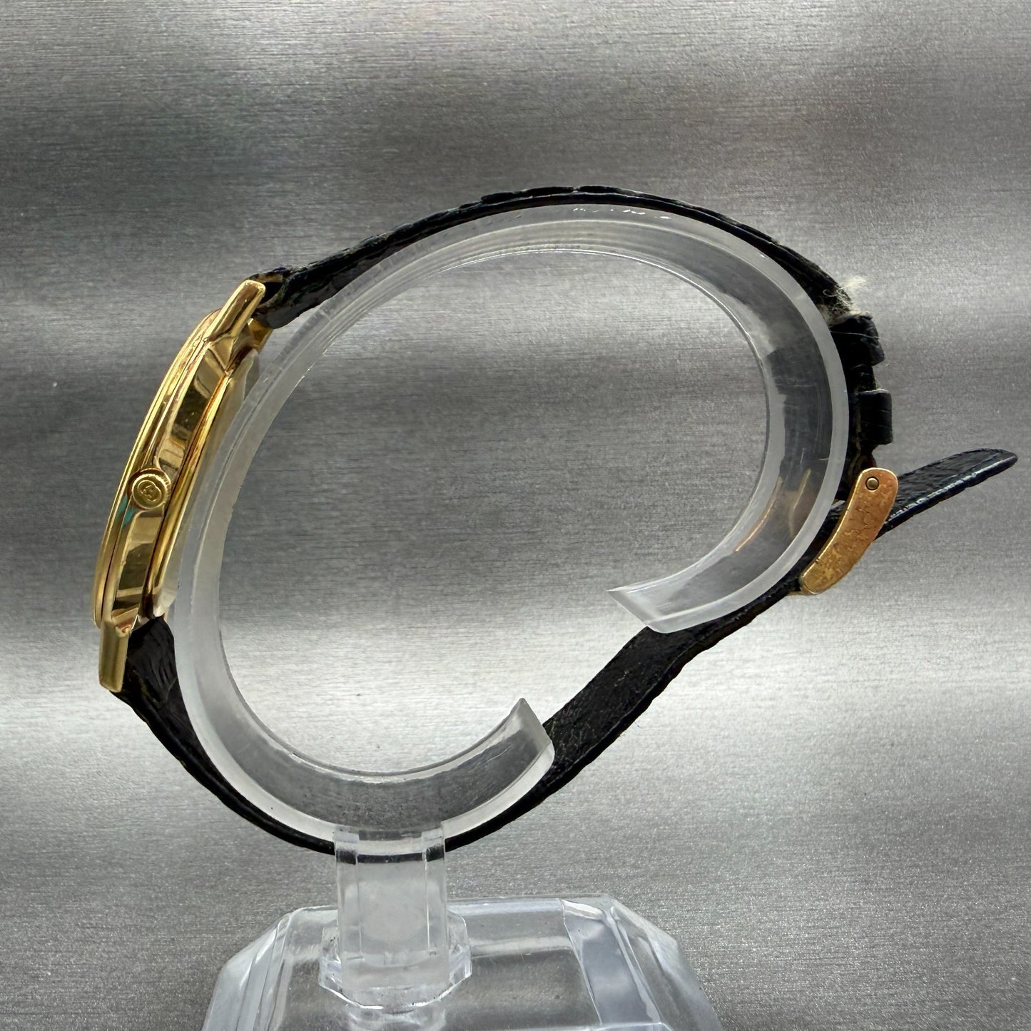 Gucci 3000M Watch Men 33mm Black Dial Gold plated Round Vintage PARTS7