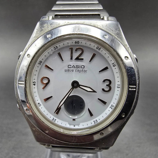 Casio Wave Ceptor Watch Women 35mm White Dial Silver Analog Digital Works GT0