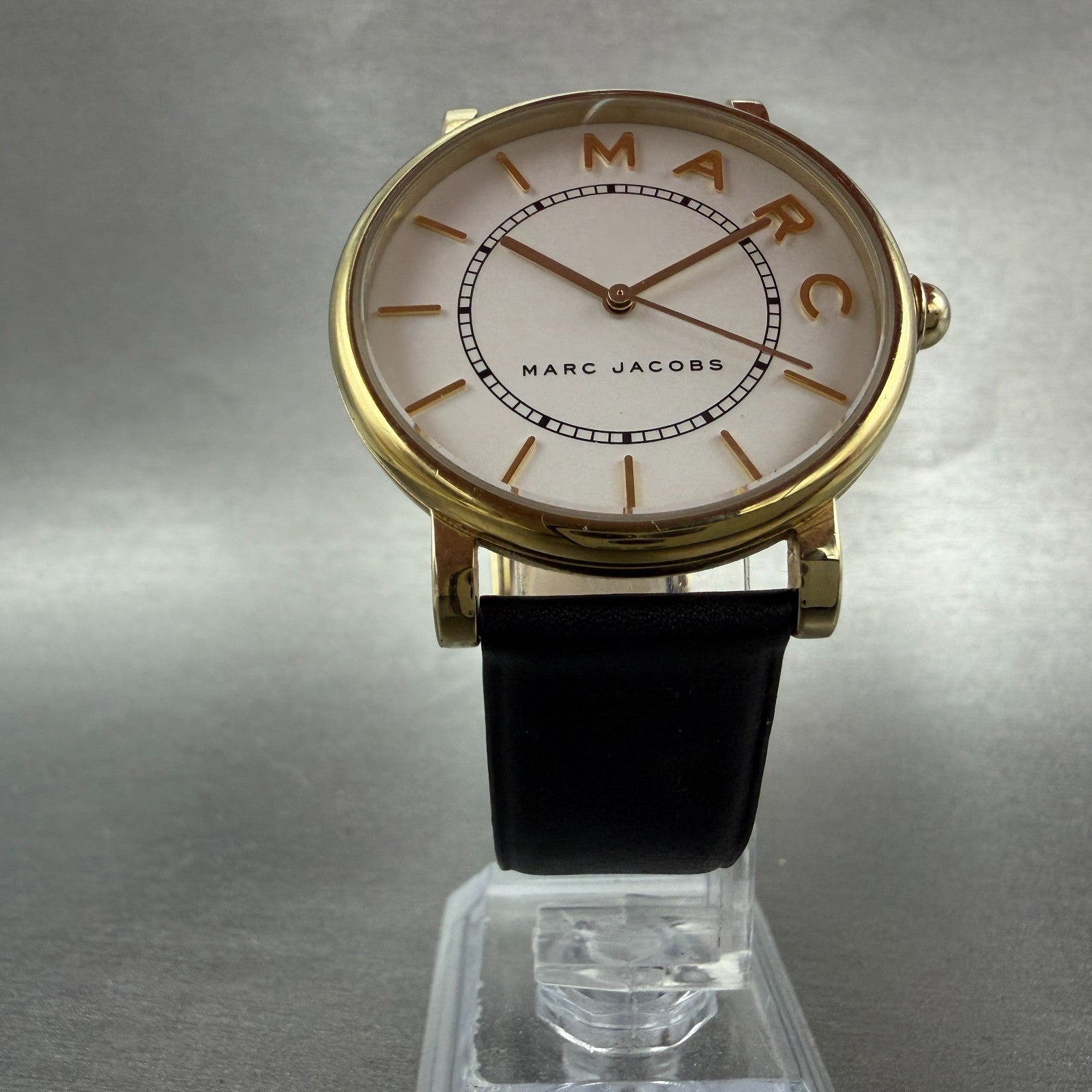 Marc Jacobs Roxy Watch Women 37mm White Dial Gold Tone Round MJ1532 New Battery5