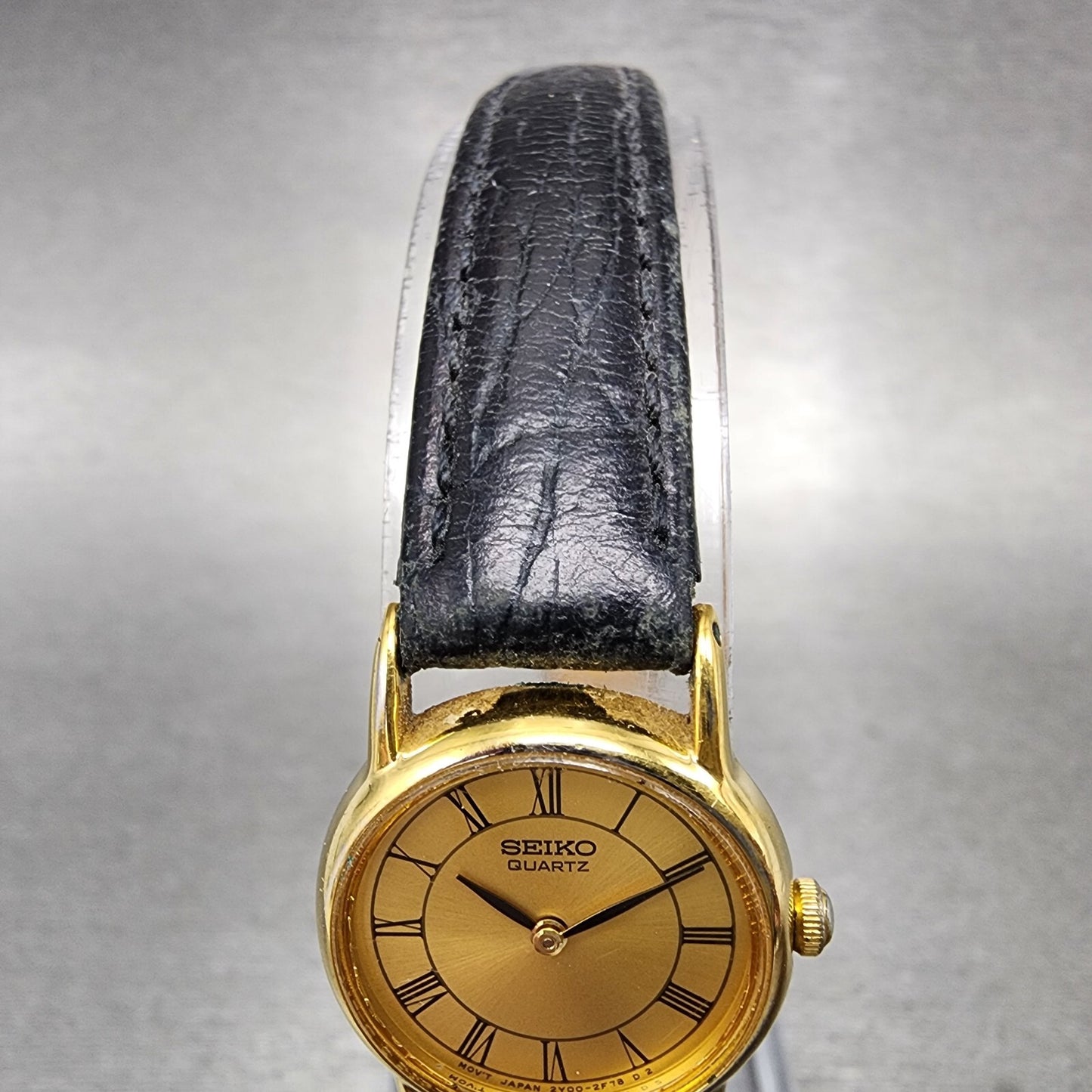 Seiko Watch Women 20mm Gold Dial Gold Tone Round 2Y000A10 New Battery4