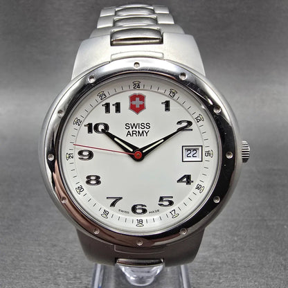 Victorinox Swiss Army Valiant Watch Men 40mm White Dial Silver Tone Date New Bat0