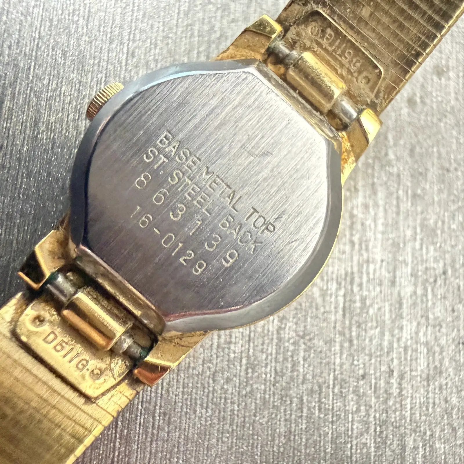 Seiko Watch Women 19mm Champagne Dial Gold Tone Round 16-0129 New Battery VTG10