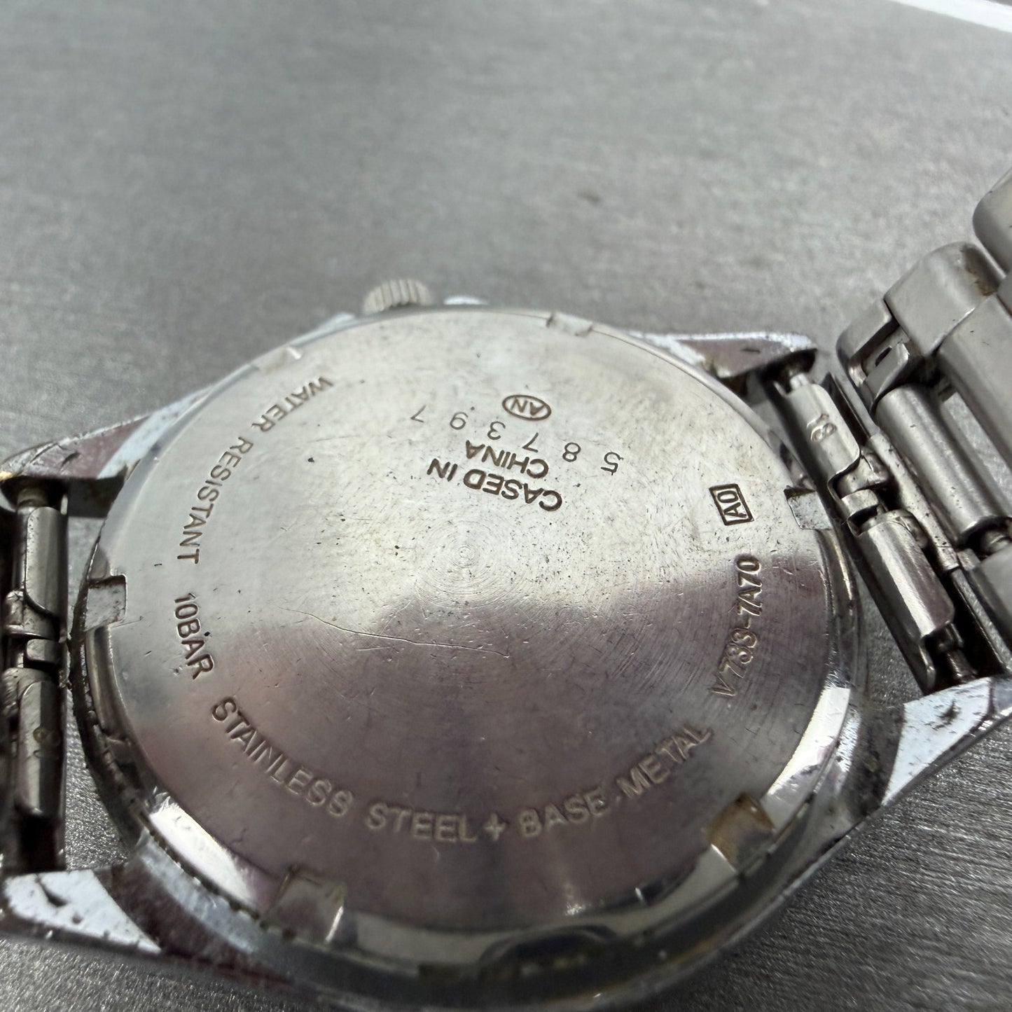 Seiko Alba Watch Men 35mm Silver Dial Silver Tone Daydate V733-7A70 New Battery19