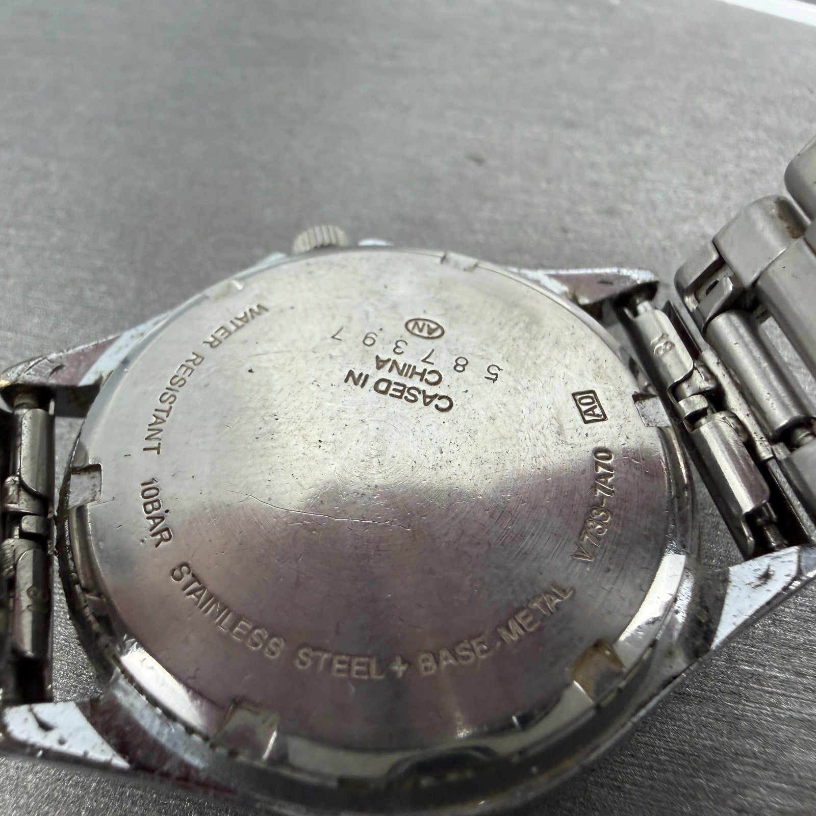 Seiko Alba Watch Men 35mm Silver Dial Silver Tone Daydate V733-7A70 New Battery19