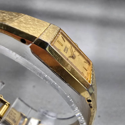 Seiko Watch Women 12mm Gold Dial Gold Tone Rectangle 2E20-6259 New Battery VTG3
