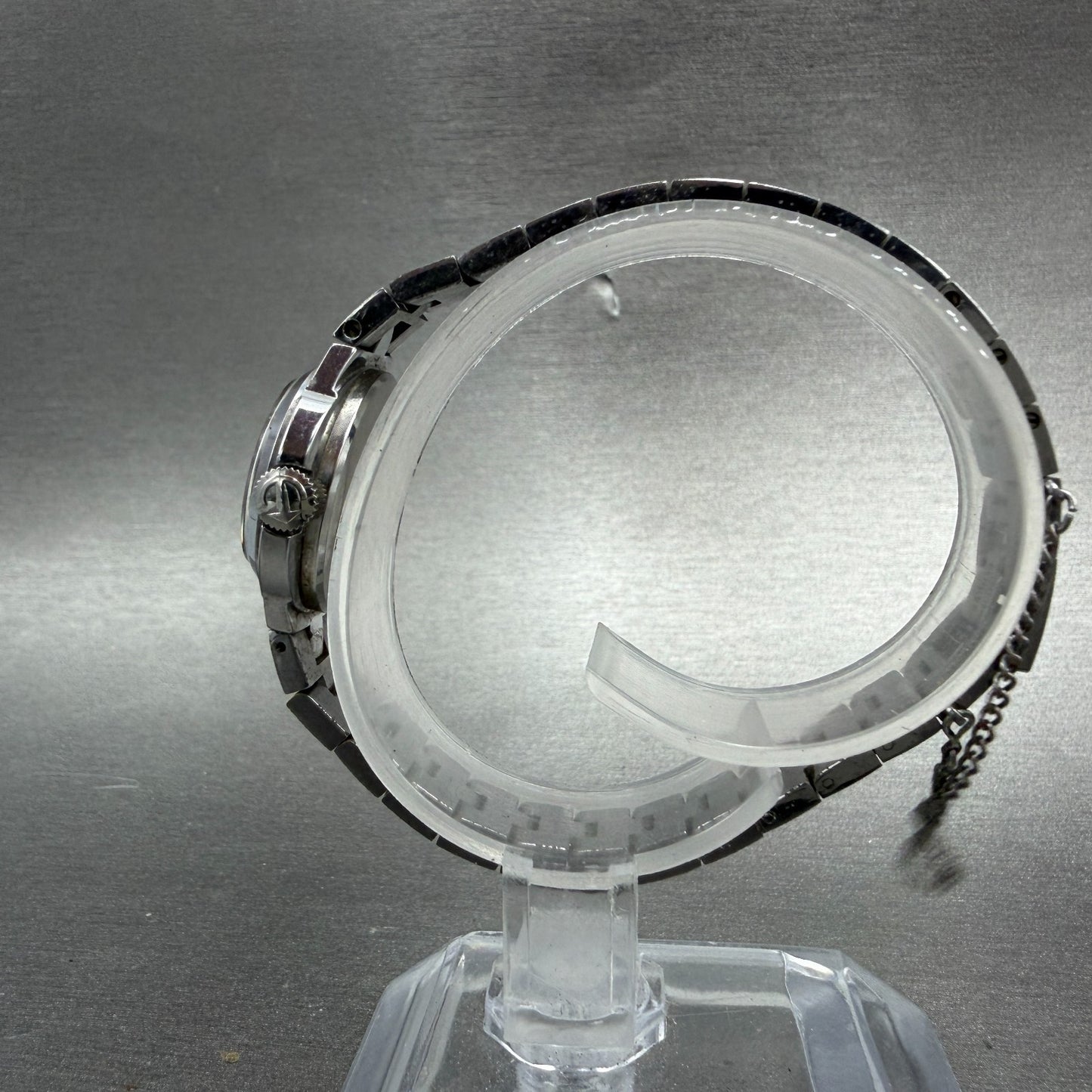 Rado Fourence Watch Women 24mm Silver Dial Silver Tone Oval Manual Wind Runs VTG6