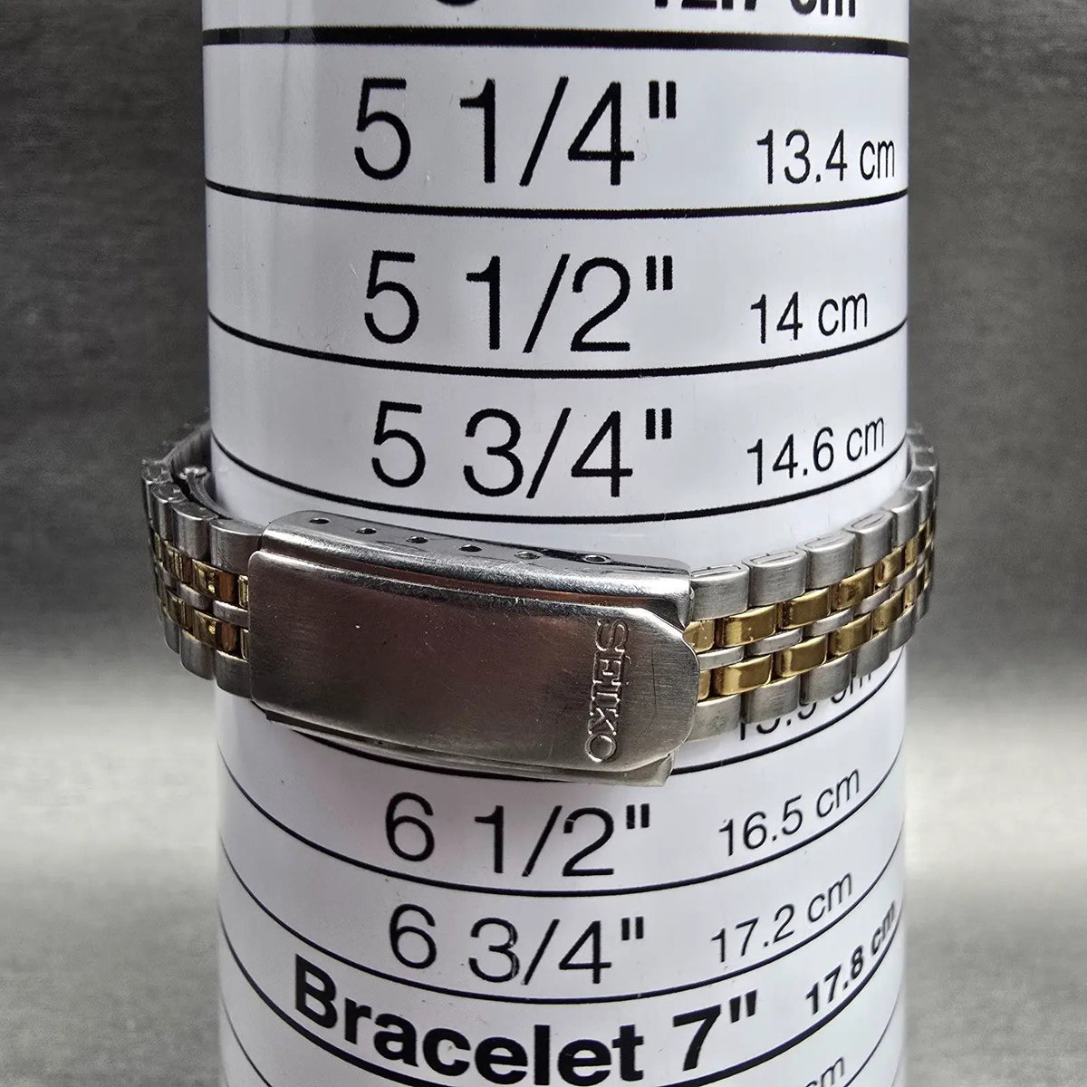 Seiko Watch Women 24mm White Dial Two Tone Daydate Round 7N83-0011 New Battery X9