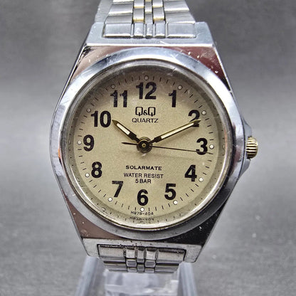 Citizen Q&Q Solarmate Watch Women 27mm Cream Dial Silver Round EL31 Works0