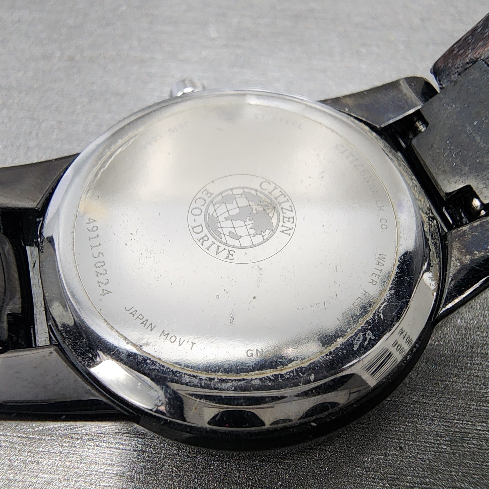 Citizen EcoDrive Axiom Watch Women 30mm black Dial Black Tone Date Round Runs9
