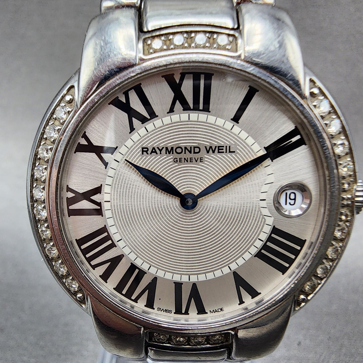 Raymond Weil Jasmine Watch Women 35mm White Dial Steel Diamond Bezel Date Works1