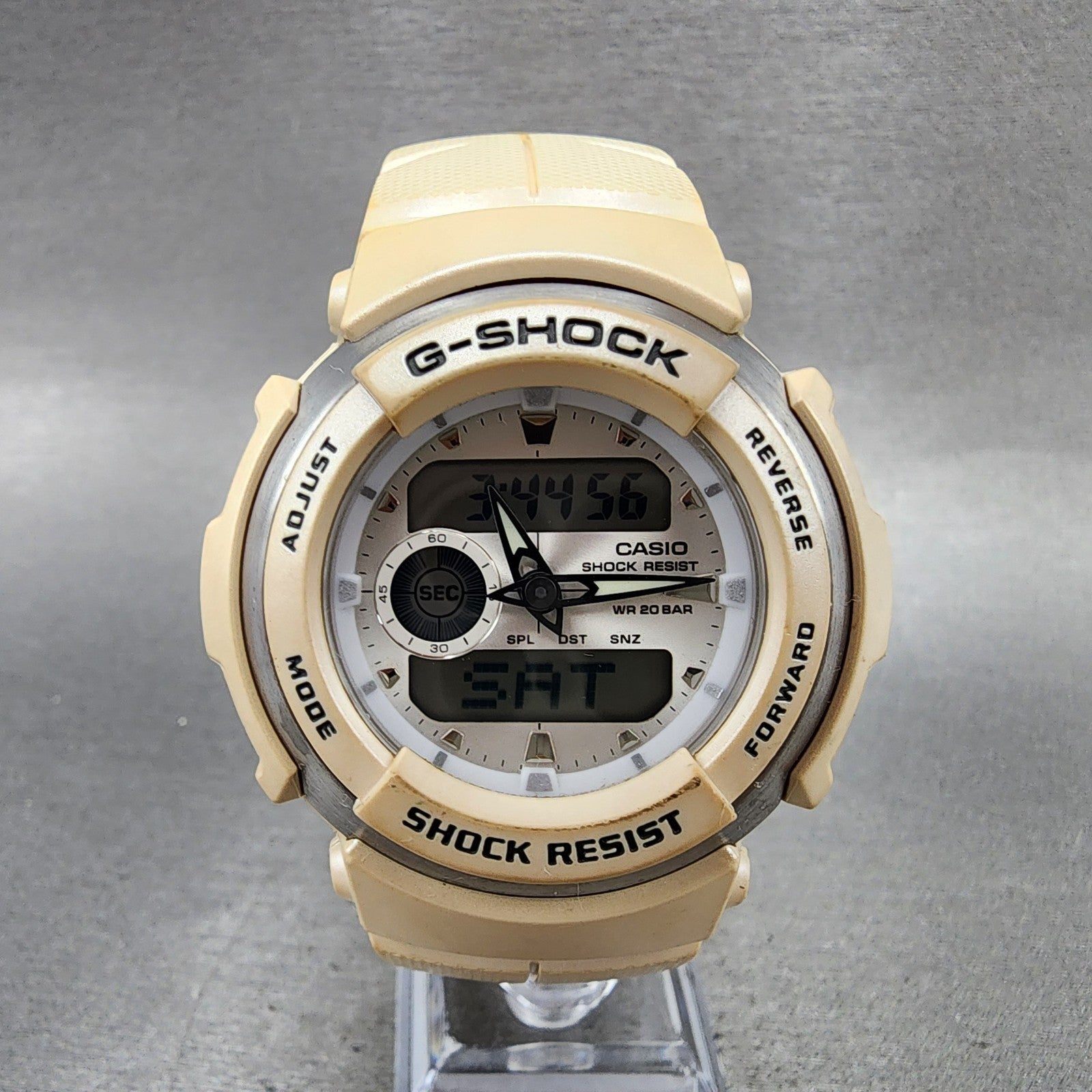 Casio GShock G300LV Watch Men 45mm White Analog Digital Alarm Chrono New Batt0