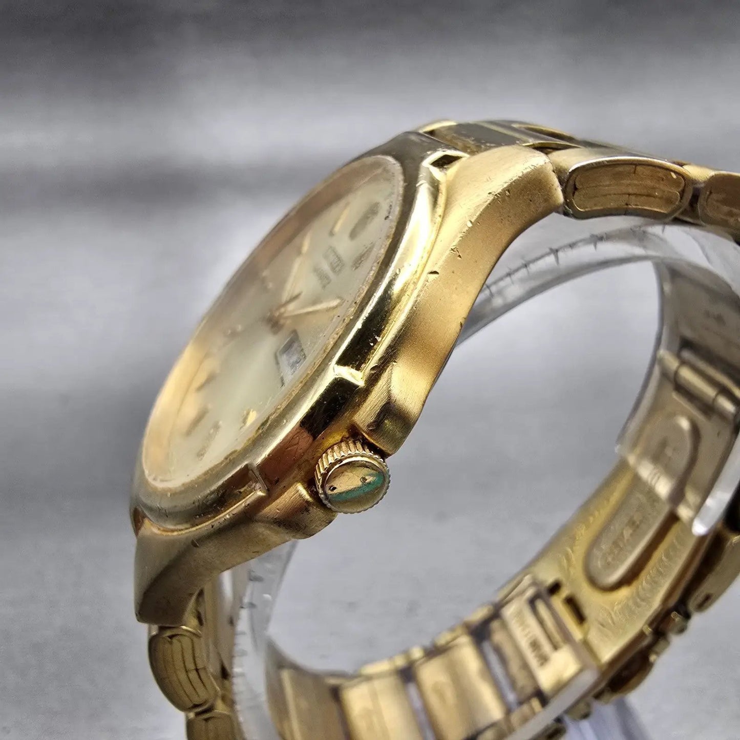 Citizen Watch Men 36mm Champagne Dial Gold Tone Daydate 2500-S99937 New Battery2