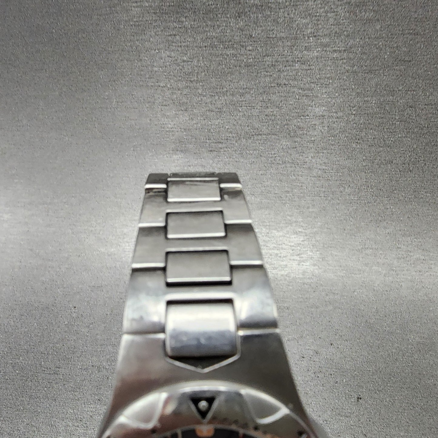 Swiss Military Dive Watch Women 31mm Blue Dial Silver Tone date Round New Batt4