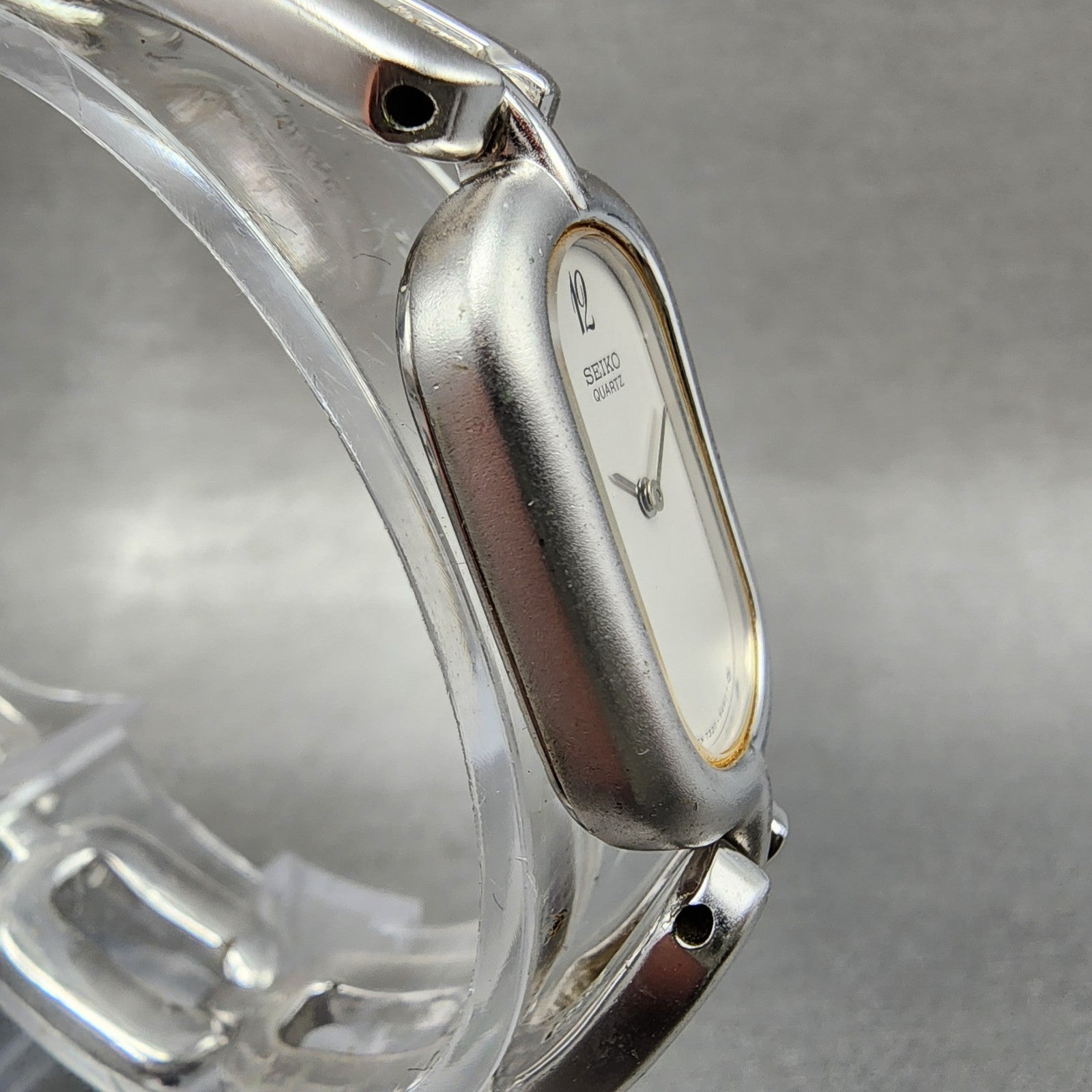 Seiko Tank Watch Women 17mm White Dial Silver Tone 73205330 New Battery3