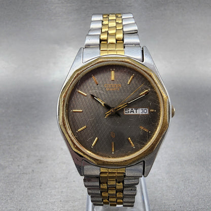 VTG Citizen CQ Watch Men 35mm Gray Dial Two Tone Daydate Round New Battery0