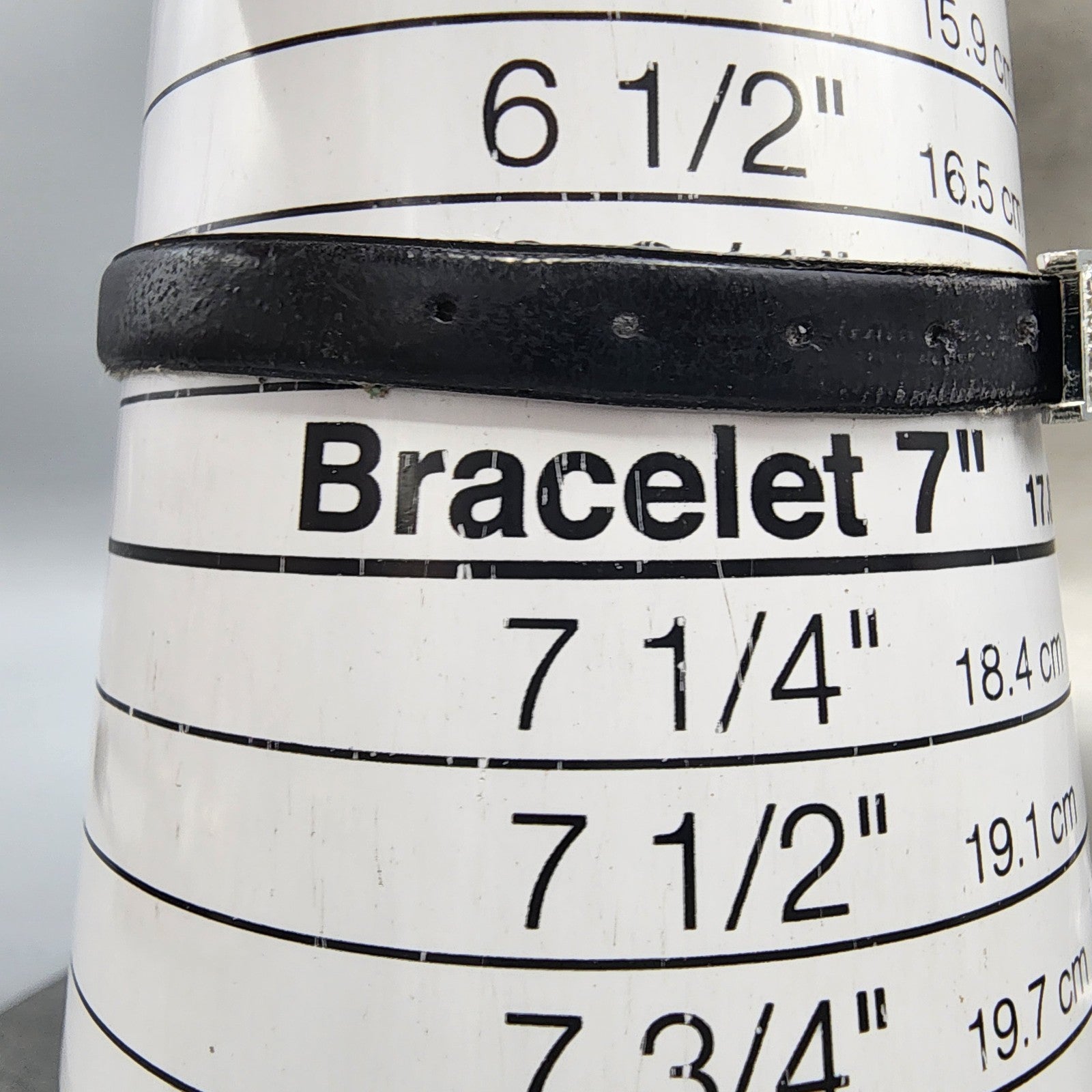 Seiko Solar Watch Women 15mm Silver Dial Silver Tone Manual Oval 100470 Runs10