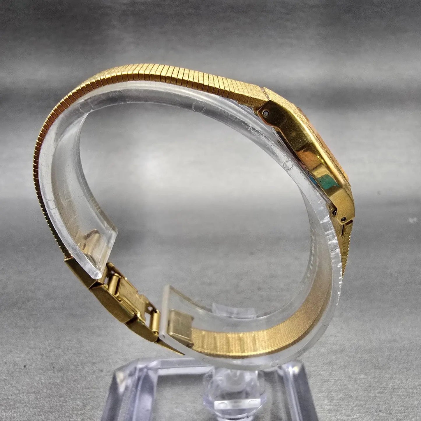 Seiko Watch Women 17mm Black Dial Gold Tone Octagon 1N00-5B29 New Battery VTG8