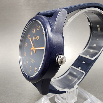 Citizen Q&Q Watch Men 40mm Blue Dial Blue Tone Round Resin Band New Battery