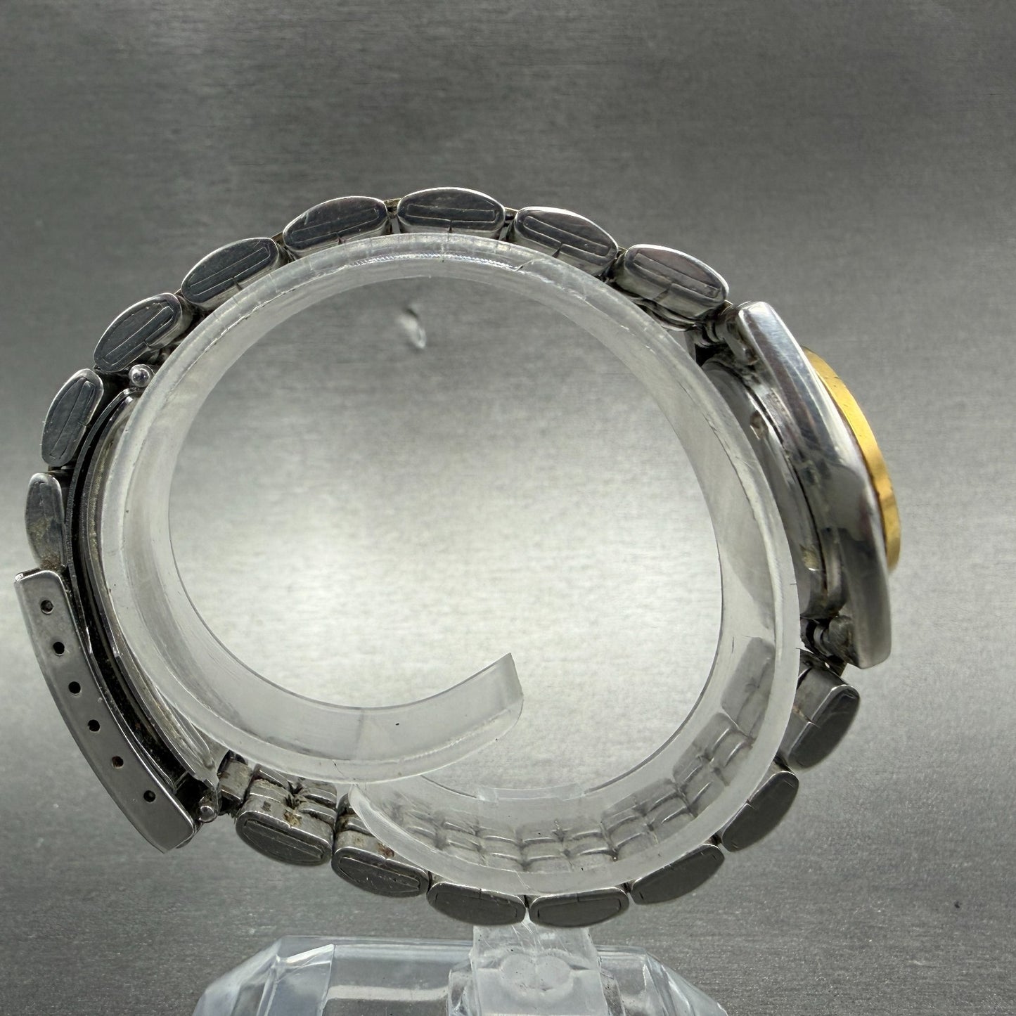 Seiko Watch Women 24mm White Dial Two Tone Date Round 7n82-6001 New Battery VTG8