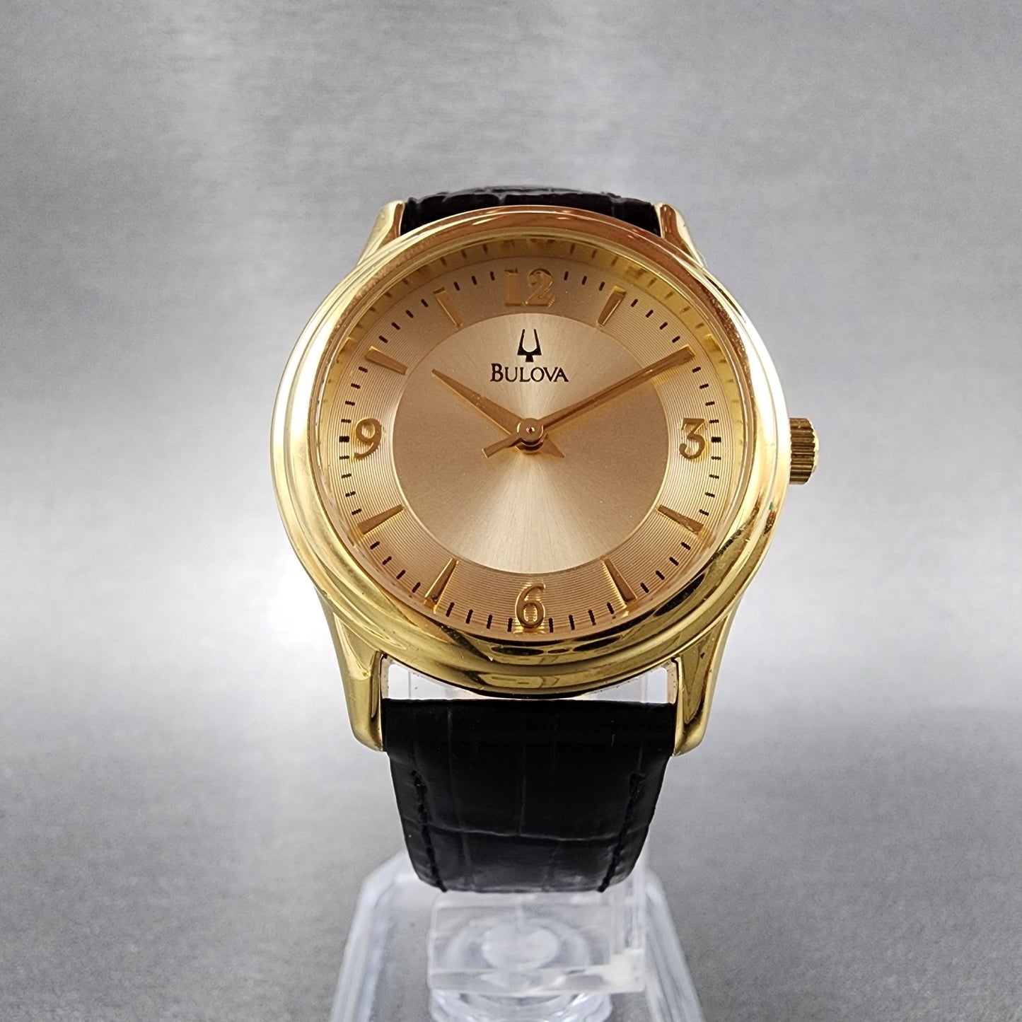 Bulova Watch Women 30mm Champagne Dial Gold Tone Round 97V25 New Battery