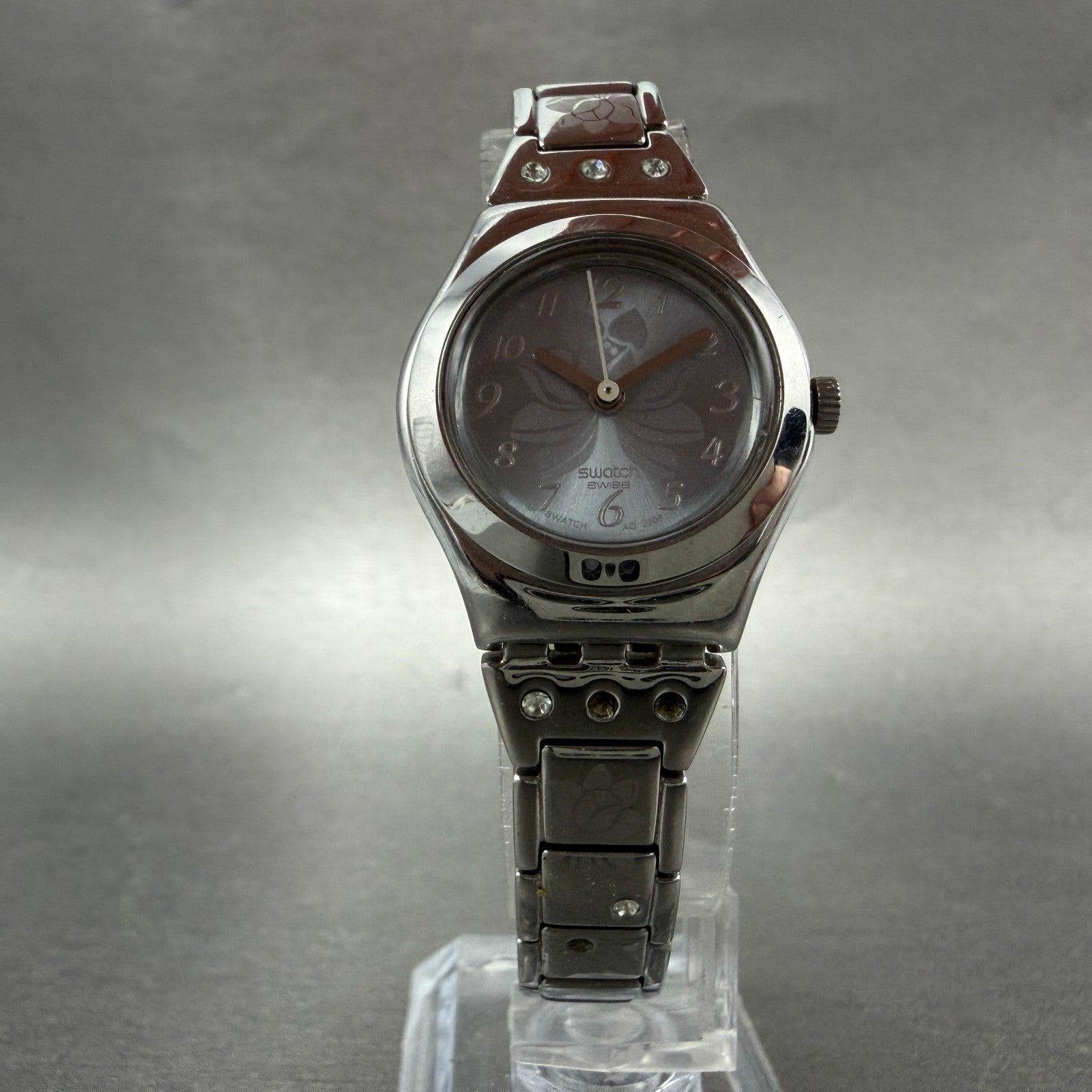 Swatch irony Flower Box Watch Women 25mm Blue Dial Silver Tone Round New Battery5