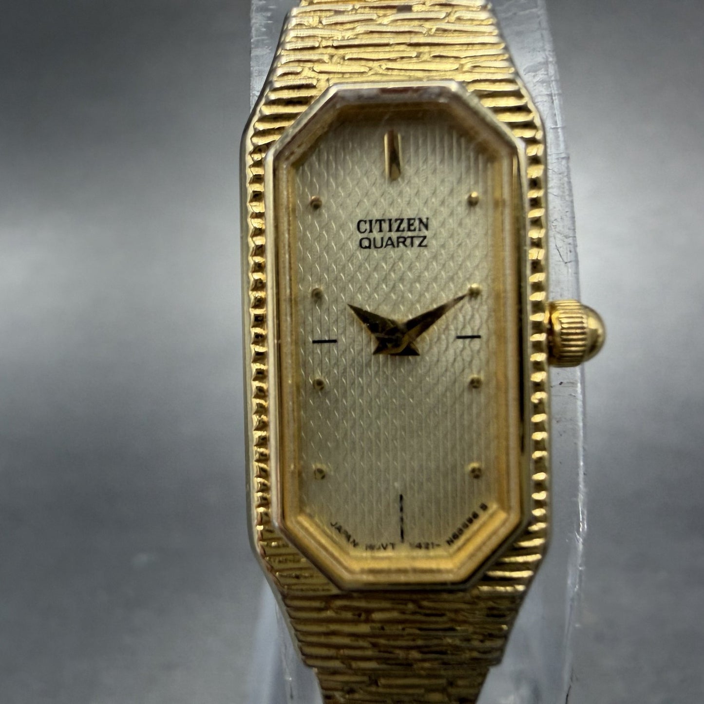 Citizen Watch Women 13mm Champagne Dial Gold Tone Octagon 5421-S64363 New Batt1