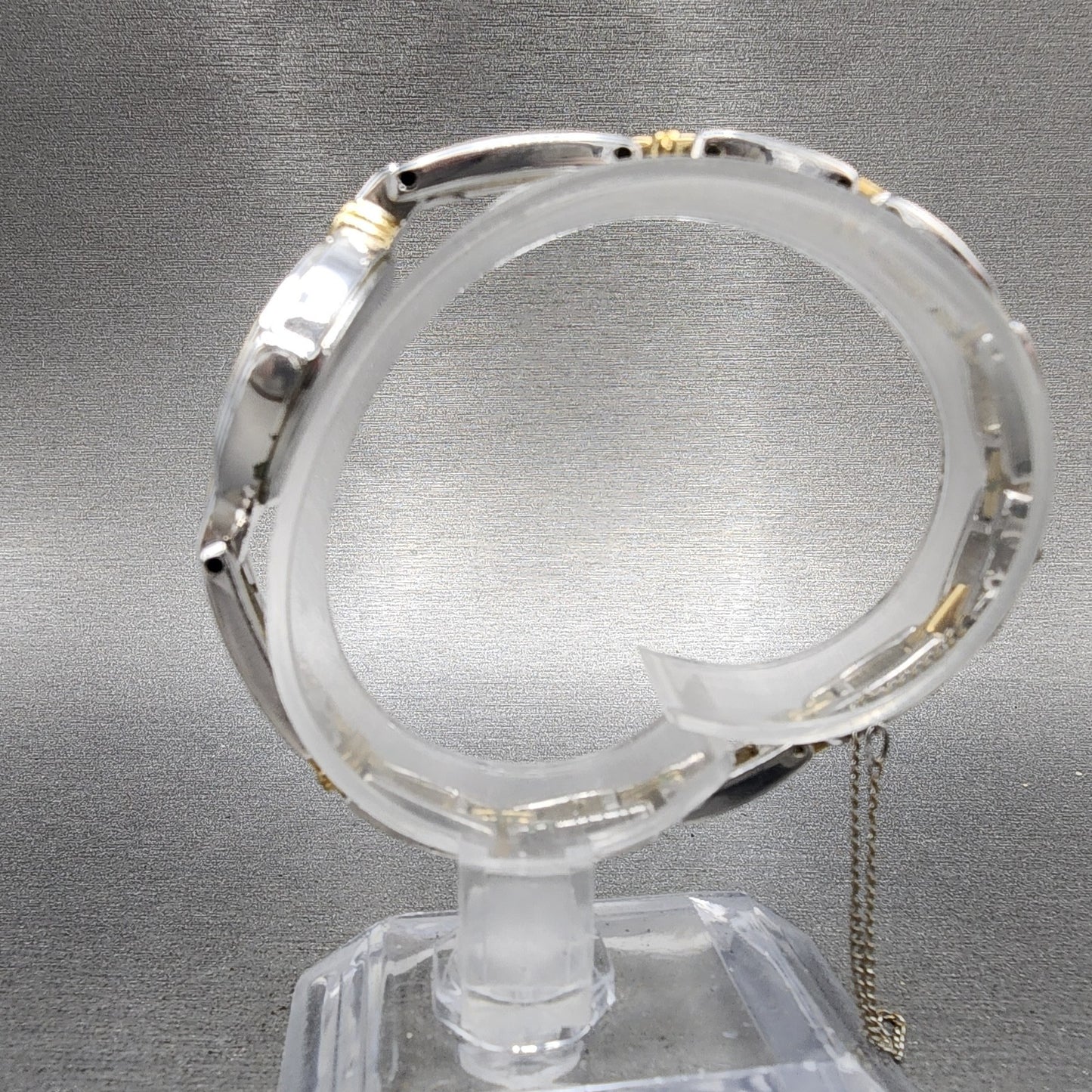 Seiko Watch Women 23mm Champagne Dial Two Tone Vintage 23206620 New Battery6