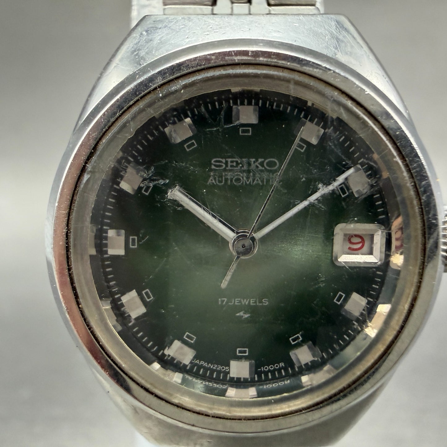 Seiko Automatic Watch Women 25mm Green Dial Silver Tone Date 2205-0520 PARTS2