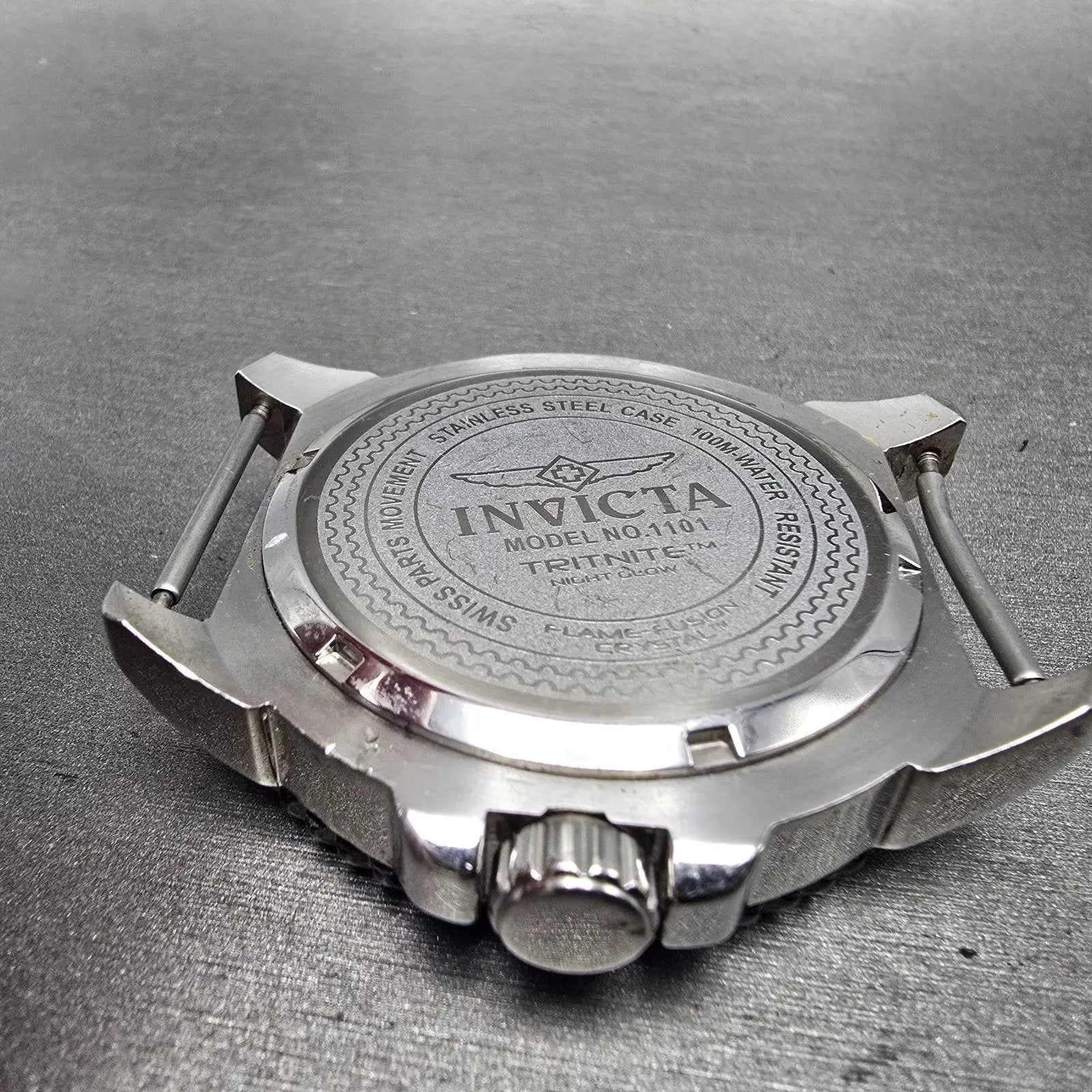 Invicta Dive Watch Men 48mm White Dial Silver Tone Round 1101 New Battery9