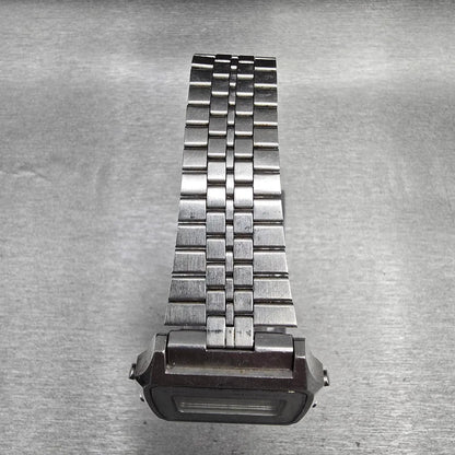 Seiko Digital Watch Men 34mm Silver Dial Chrono Alarm A914-5A09 READ New Battery4
