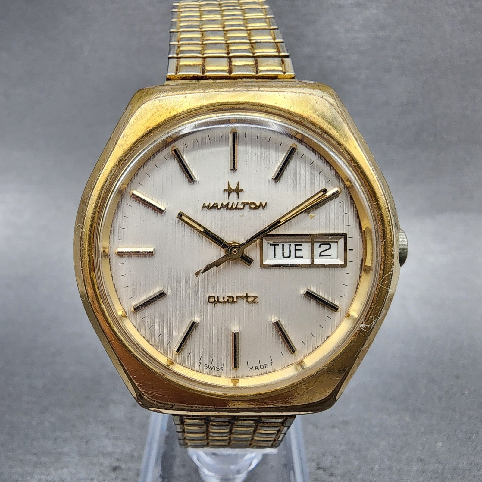 Hamilton Watch Men 37mm White Dial Gold Tone Daydate Round 70900614 New Battery0