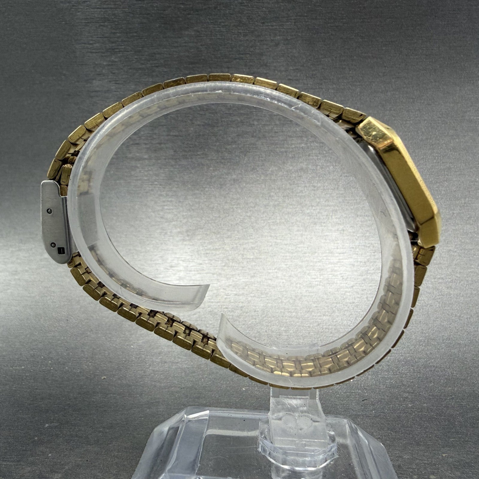 Seiko Tank Watch Women 17mm Black Dial Gold Tone 2Y01-5D20 Rectangle New Battery8