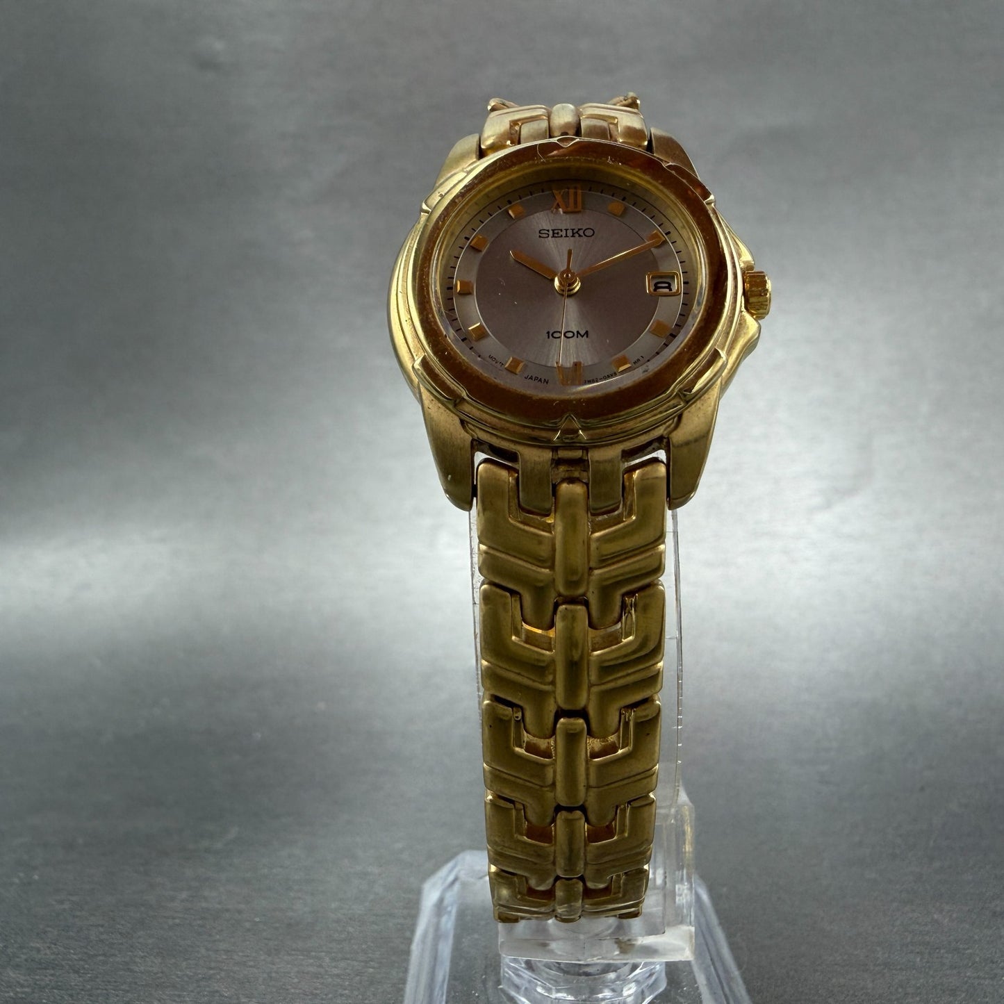 Seiko Watch Women 26mm Silver Dial Gold Tone Date Round 7N82-0AM0 New Battery5