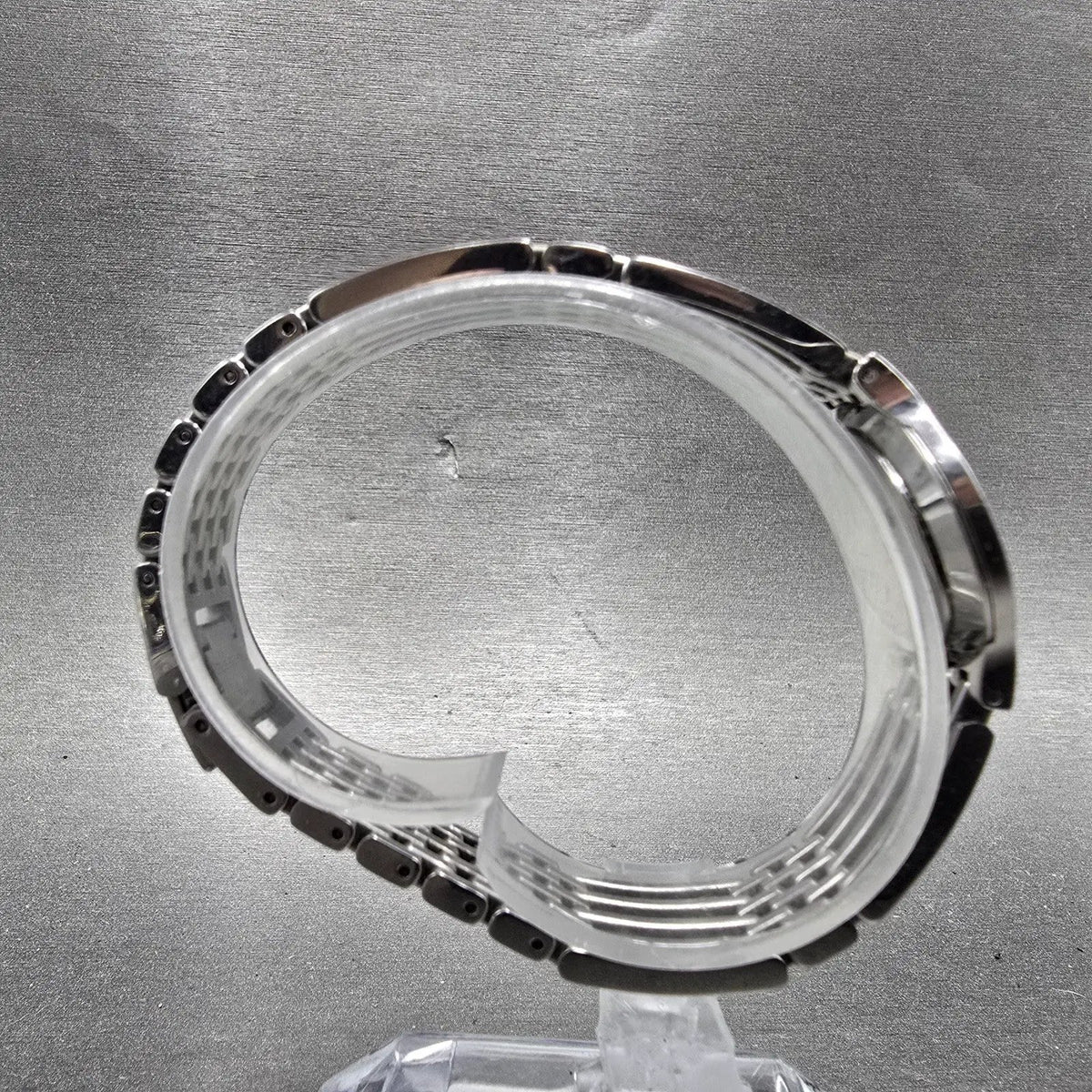 Movado Esperanza Watch Women 23mm Black Dial Two Tone Round 84-25-811.4 New Batt8