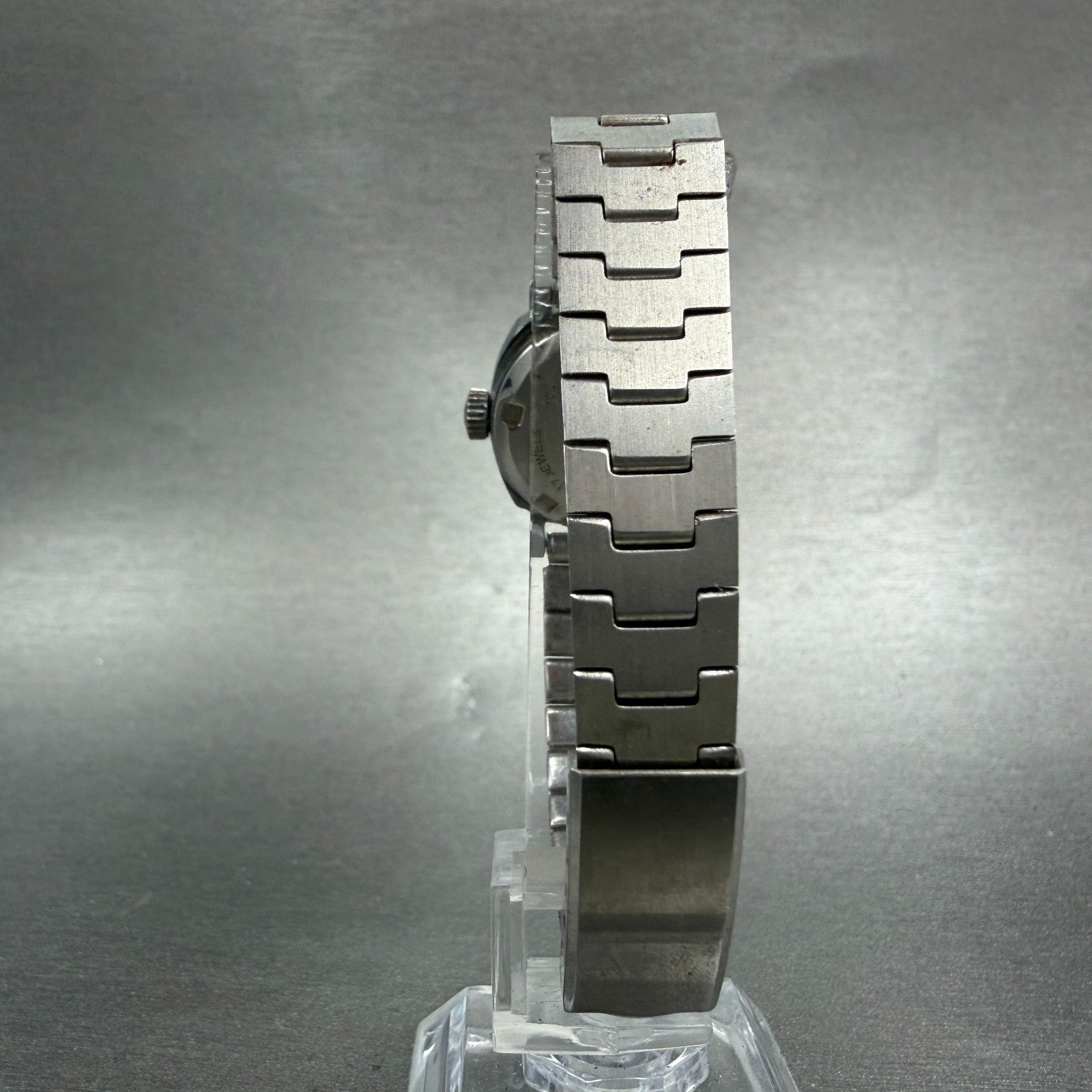 Edox Watch Women 23mm Silver Dial Silver Tone Round Manual Wind Runs VTG8