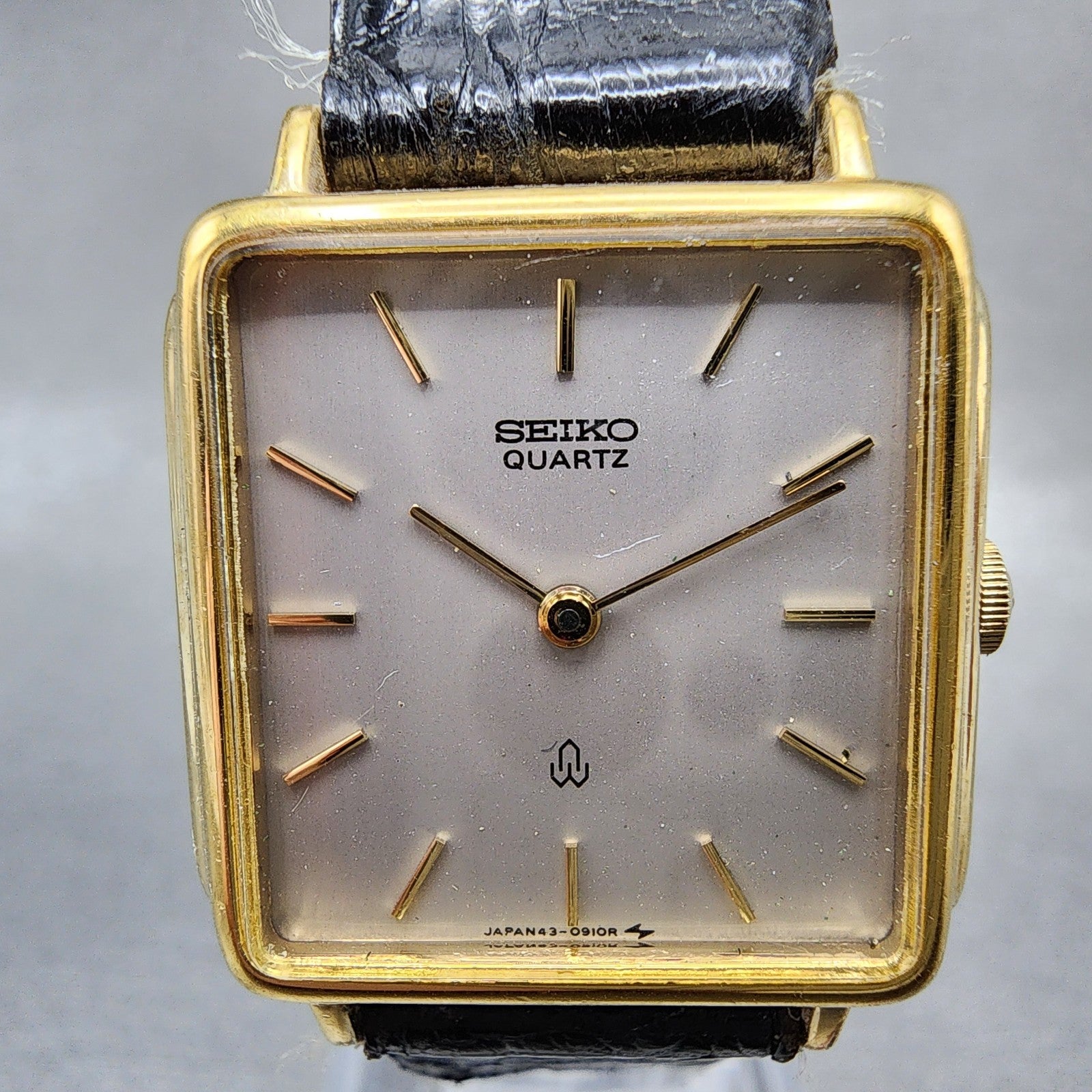 Seiko Watch Women 24mm Gray Dial Gold Tone Rectangle 433350 New Battery1