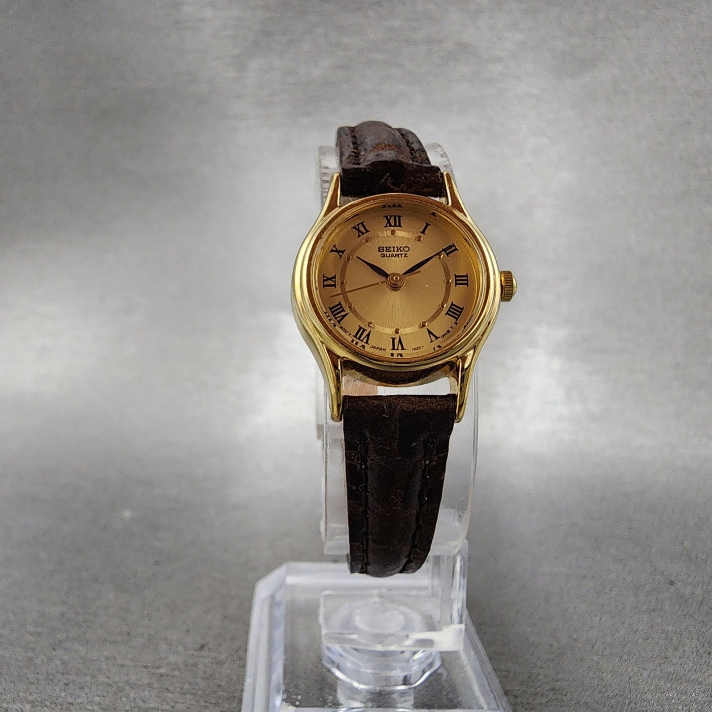 Seiko Watch Women 20mm Gold Dial Gold Tone Round 1N010E10 New Battery5