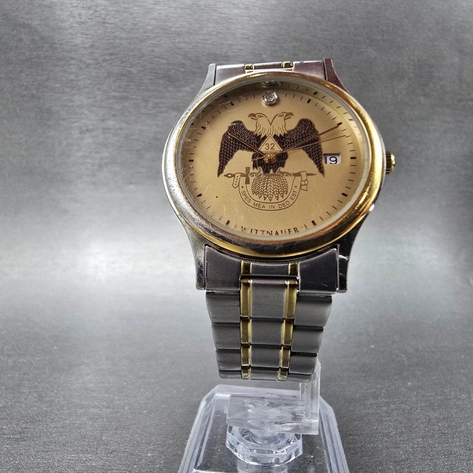 Wittnauer Masonic Watch Men 33m Gold Dial Two Tone Date Round New Battery VTG5
