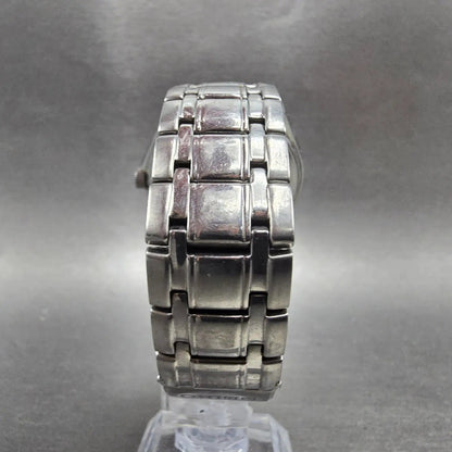 Seiko Solar Watch Men 38mm Black Dial Silver Tone Date Round V157-0AM0 Works L7