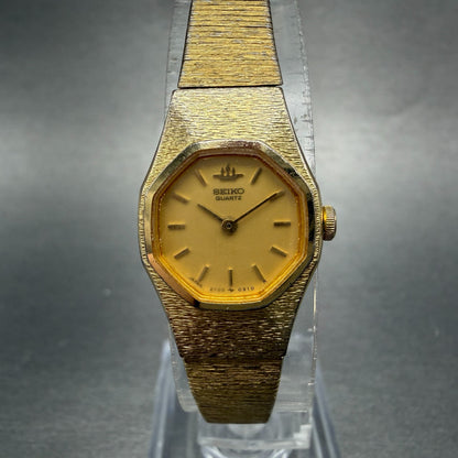 Seiko Watch Women 17mm Champagne Dial Gold Tone Octagon 2Y00-5040 New Battery0