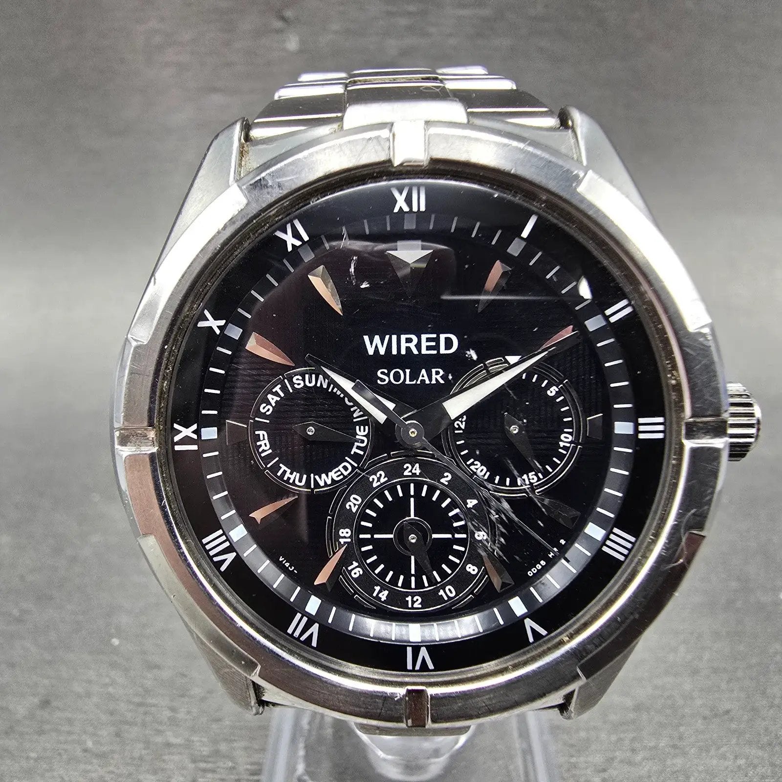 Seiko Wired Chronograph Solar Watch Men 42mm Black Dial Steel Daydate Round Runs0