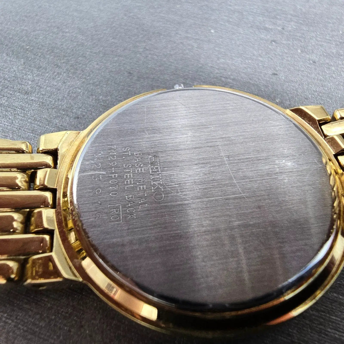 Seiko 7N29-F070 Watch Case & Bracelet Gold Tone Round 33mm W/Crystal Vintage9