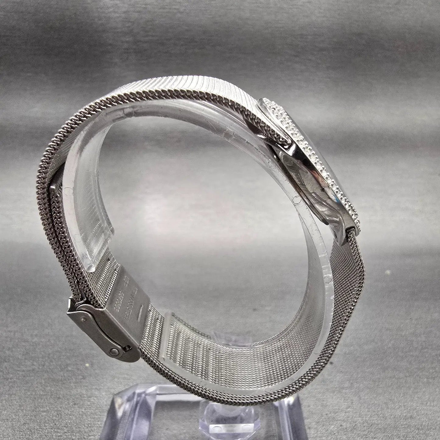 Skagen Steel Watch Women 26mm MOP Dial Silver Tone Gemmed 566XSSS New Battery8