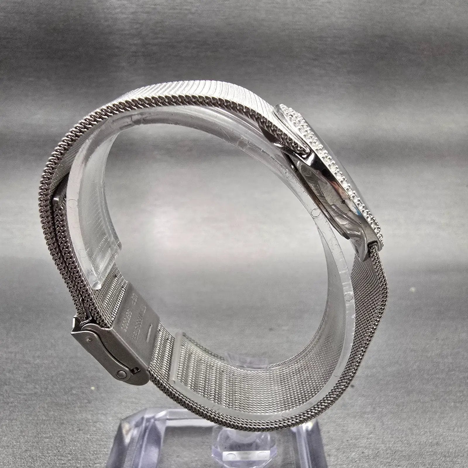 Skagen Steel Watch Women 26mm MOP Dial Silver Tone Gemmed 566XSSS New Battery8