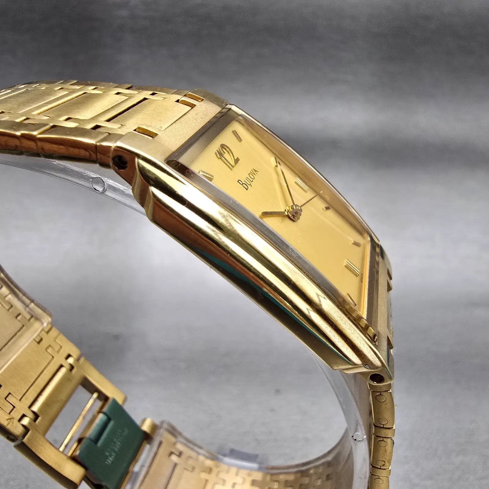 Bulova Watch Men 26mm Gold Dial Gold Tone Rectangle 97A15 New Battery Vintage3