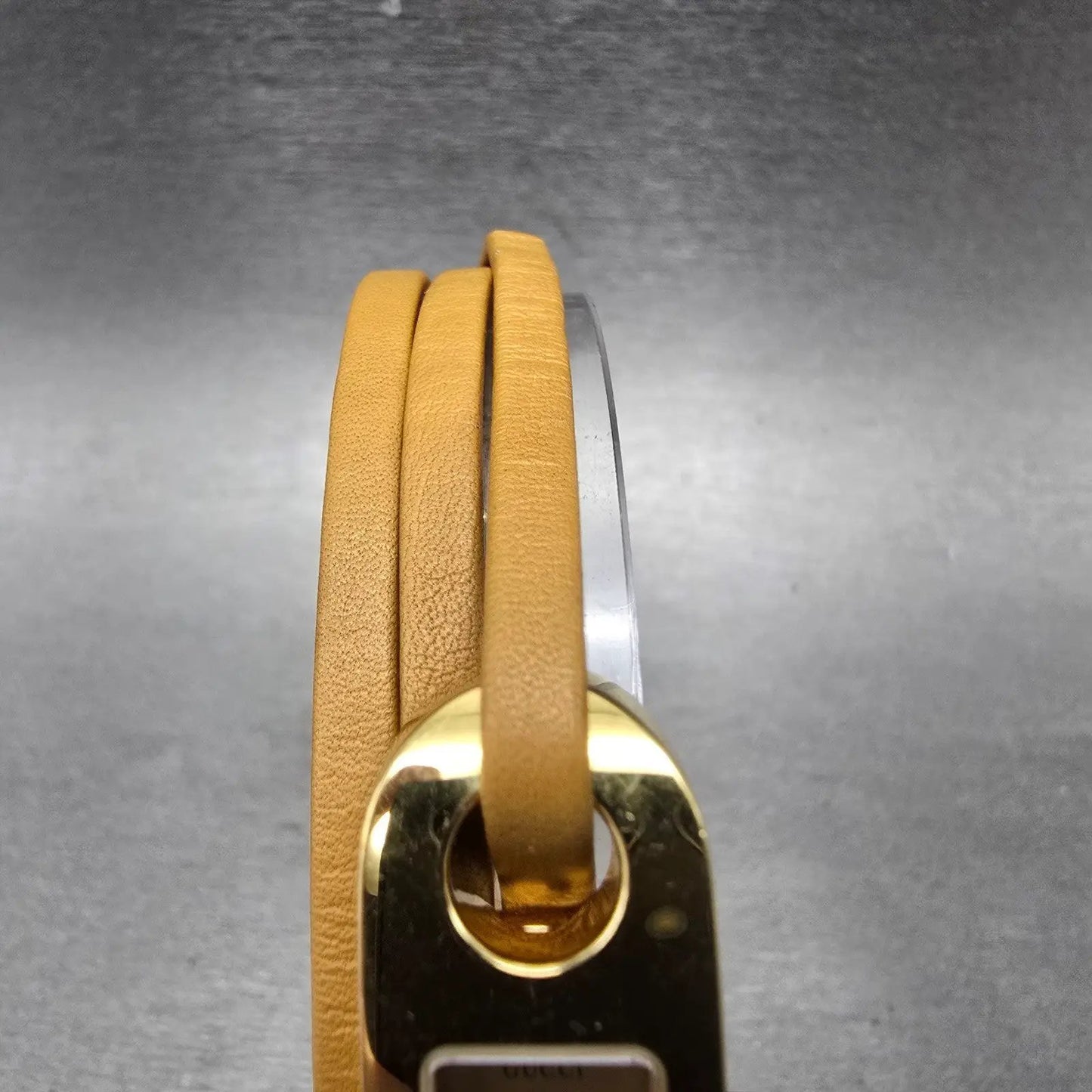 Gucci 6100L Tank Watch Women 14mm Champagne Dial Gold Tone New Battery4