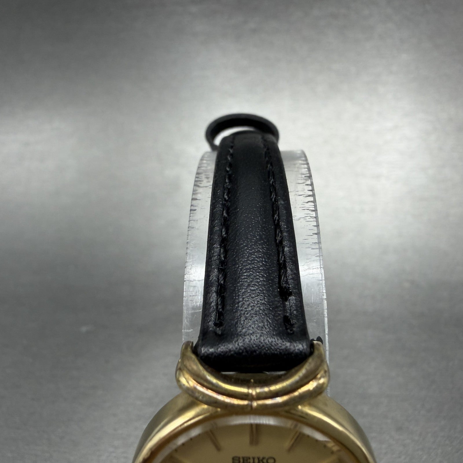 Seiko Watch Women 24mm Champagne Dial Gold Tone Oval 3421-5150 New Battery4