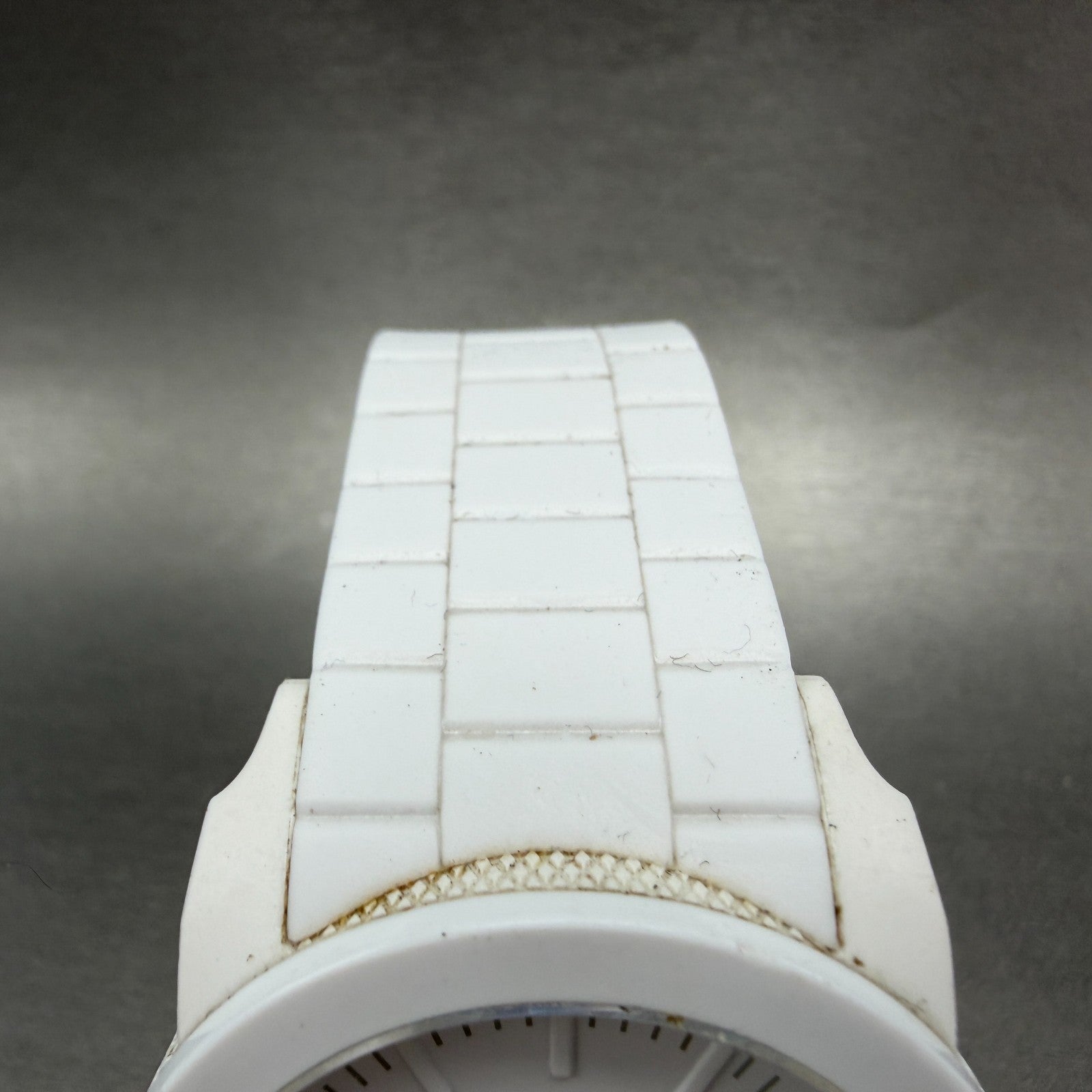 Diesel Watch Men 44mm White Dial White Rubber Round DZ1436 New Battery ABCD4